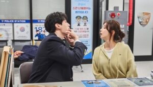 The Divorce Insurance: 1×12